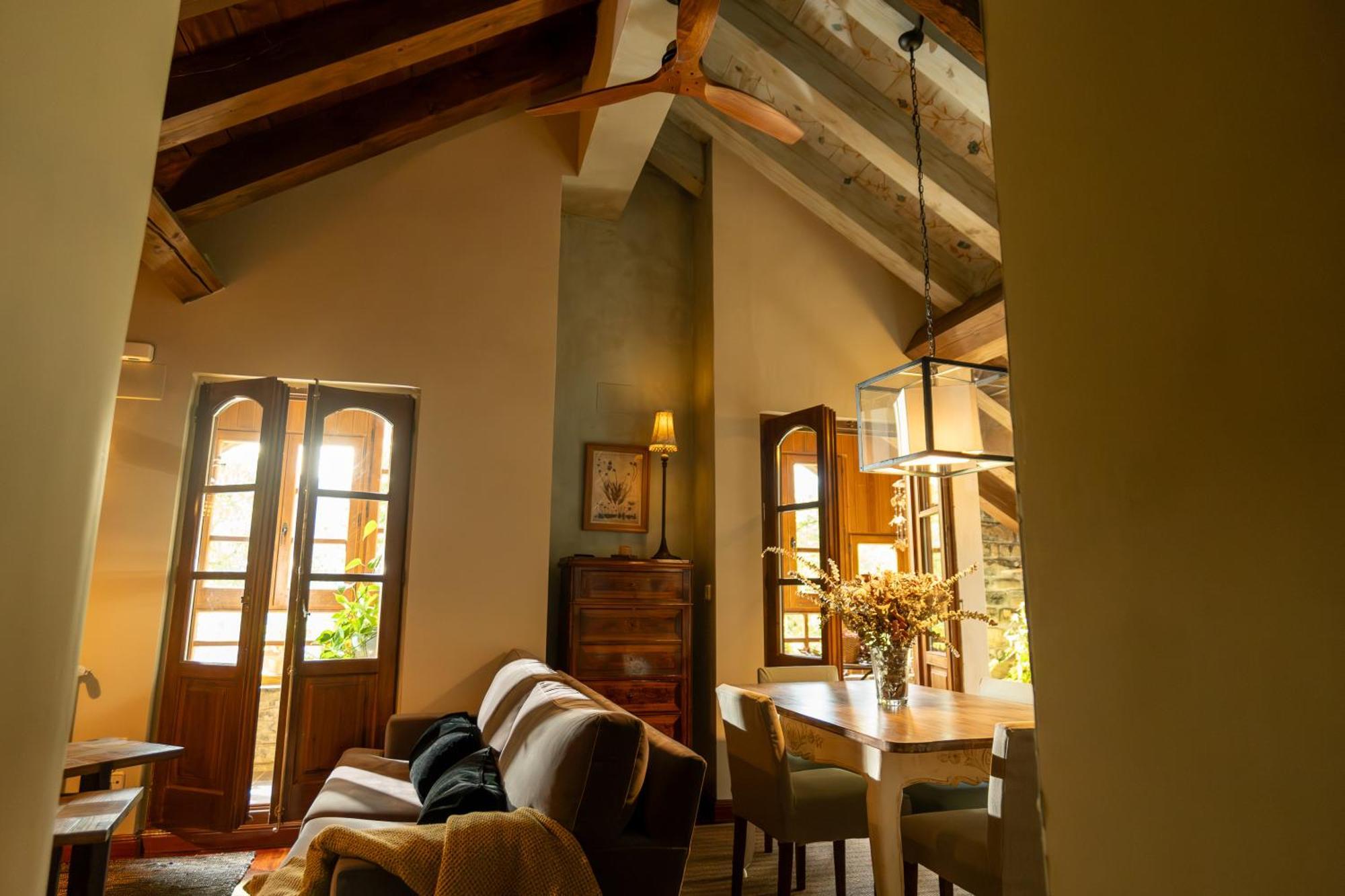 Casa Maria Berna Villa Sarvisé Eksteriør bilde